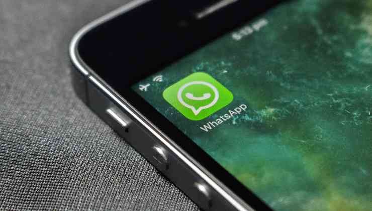 Come attivare Copilot su WhatsApp